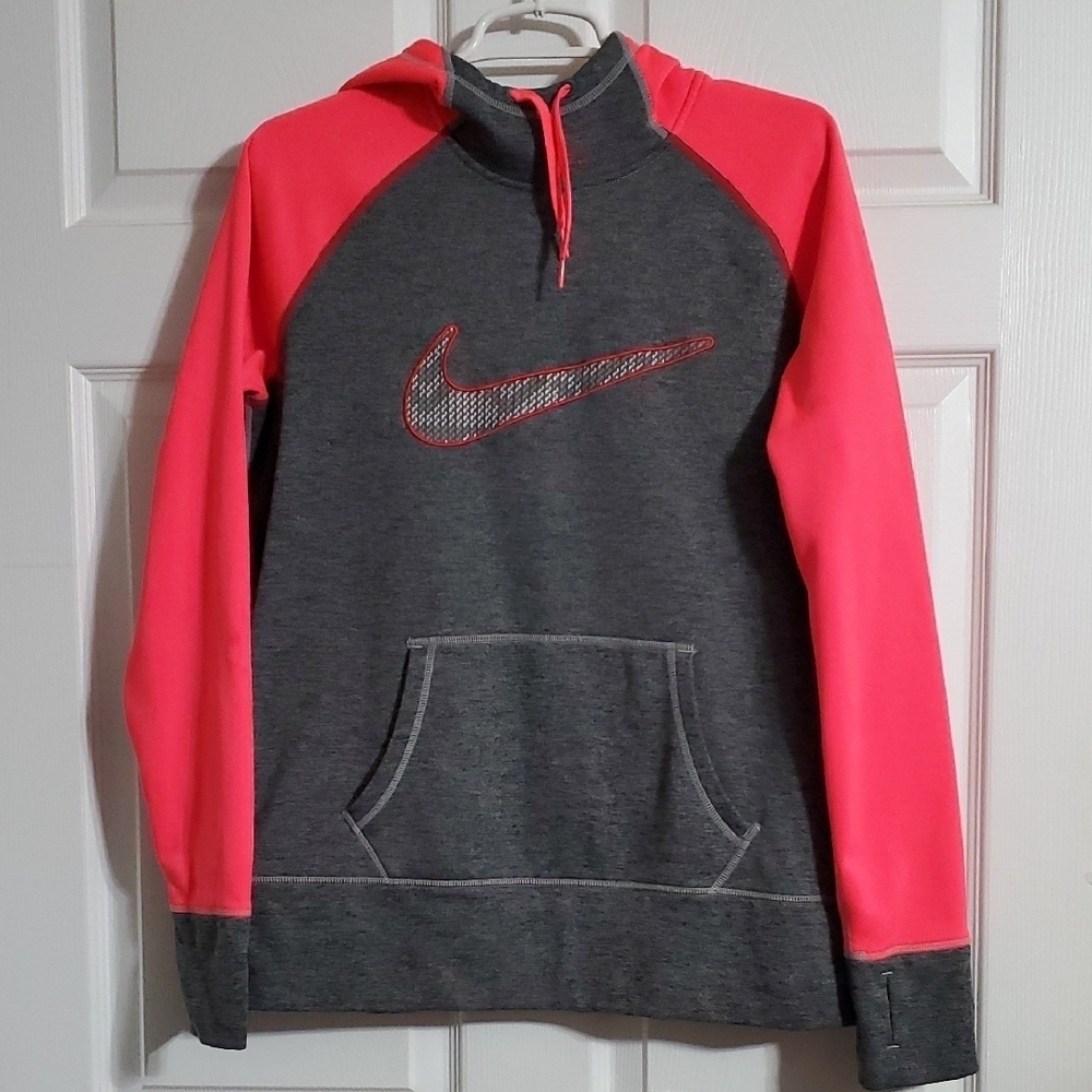Nike Therma FIT Charcoal and Neon Pink Pullover Size Large